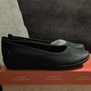 Easy Spirit Black Women's Loafers